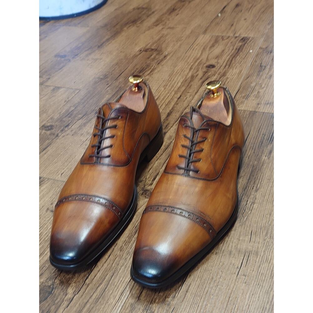 Magnanni Men’s Cap Toe 10.5M Tan Brown Burnished Leather Dress Shoes